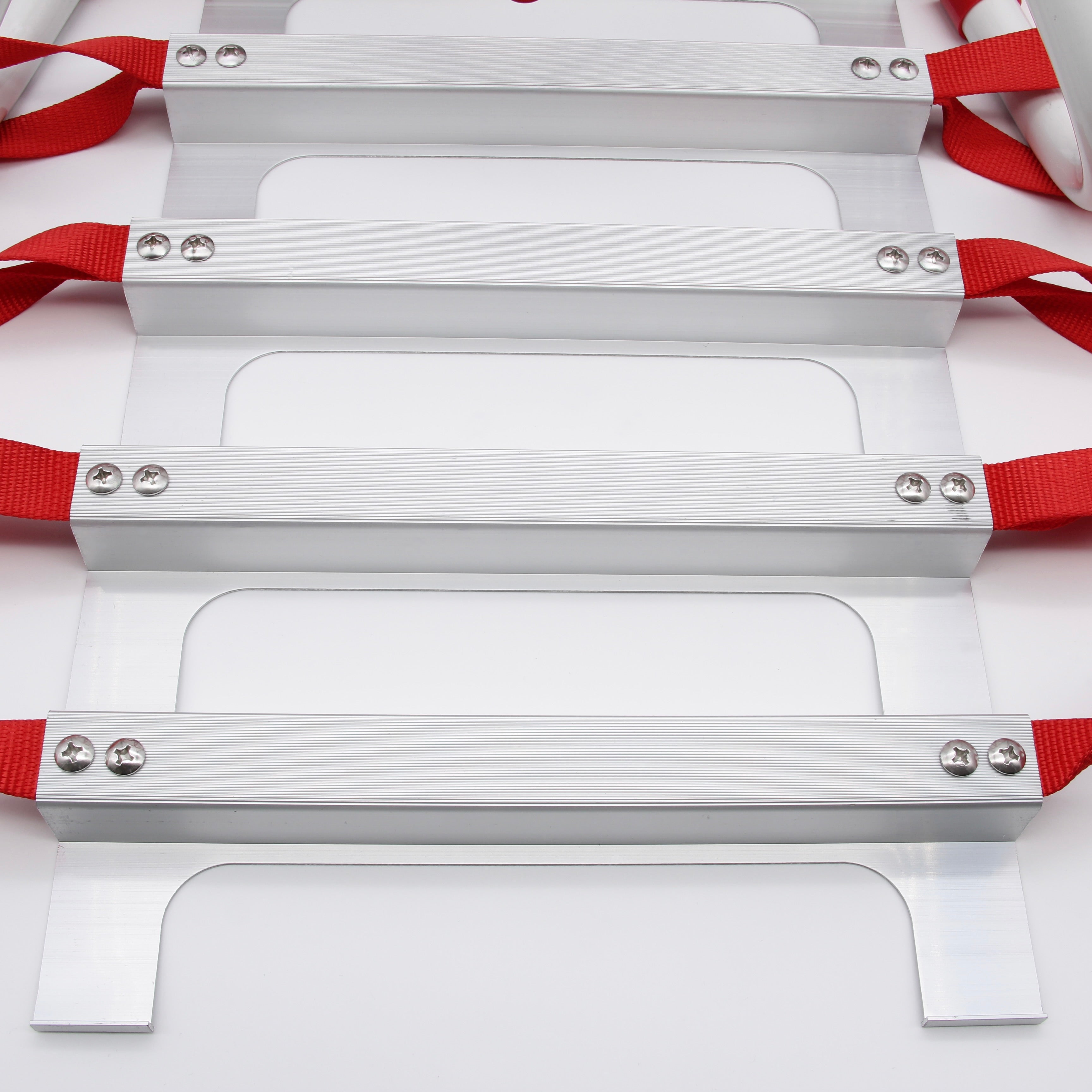 Rettungsleiter mit Aluminium Trittstufen